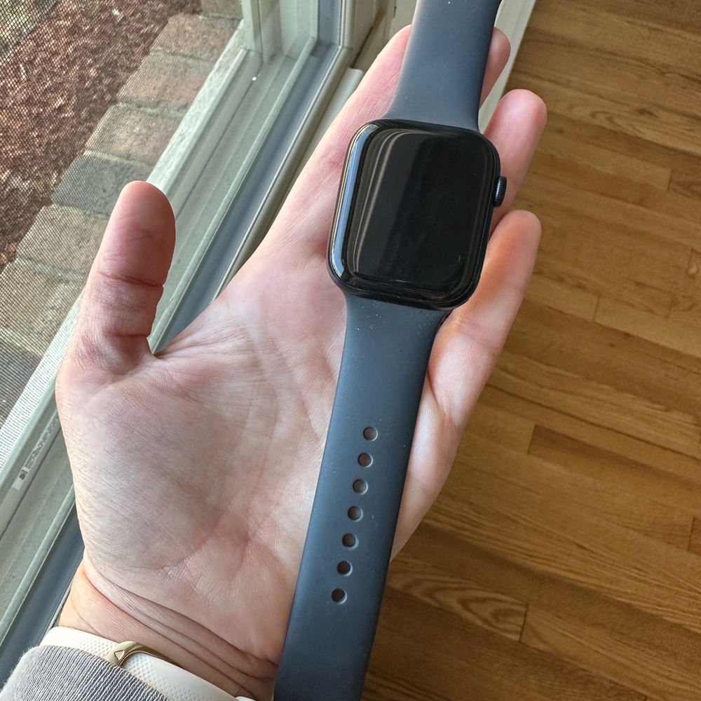 Apple Watch Series 7, 45mm gps + cellular
